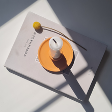 Load image into Gallery viewer, Round Candle Holder