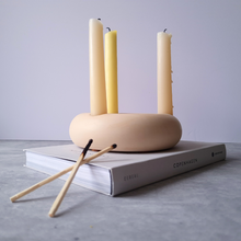 Load image into Gallery viewer, Oslo Doughnut Candle Holder