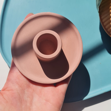 Load image into Gallery viewer, Round Candle Holder