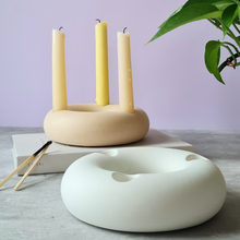 Load image into Gallery viewer, Oslo Doughnut Candle Holder