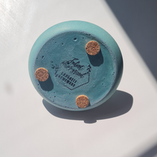 Load image into Gallery viewer, Round Candle Holder