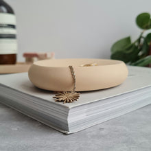 Load image into Gallery viewer, Pebble Dish for Soap and Jewellery