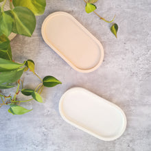 Load image into Gallery viewer, Oval Tray