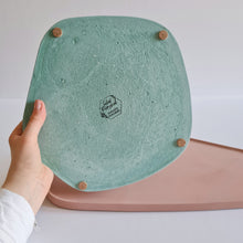 Load image into Gallery viewer, Irregular Shaped Nesting Trays Set