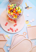 Load image into Gallery viewer, Round Pastel Concrete Tray | Large Coaster | Decorative Concrete Tray