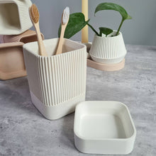 Load image into Gallery viewer, Ribbed Pen/Toothbrush Holder