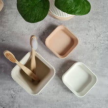 Load image into Gallery viewer, Ribbed Pen/Toothbrush Holder