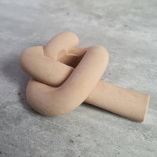 Load image into Gallery viewer, Knot Candlestick Holder