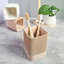 Load image into Gallery viewer, Ribbed Pen/Toothbrush Holder