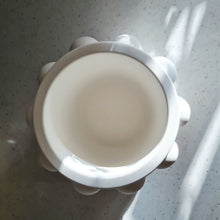 Load image into Gallery viewer, Bubble Vase
