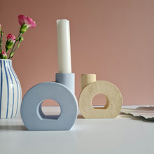 Load image into Gallery viewer, Round Candle Holder
